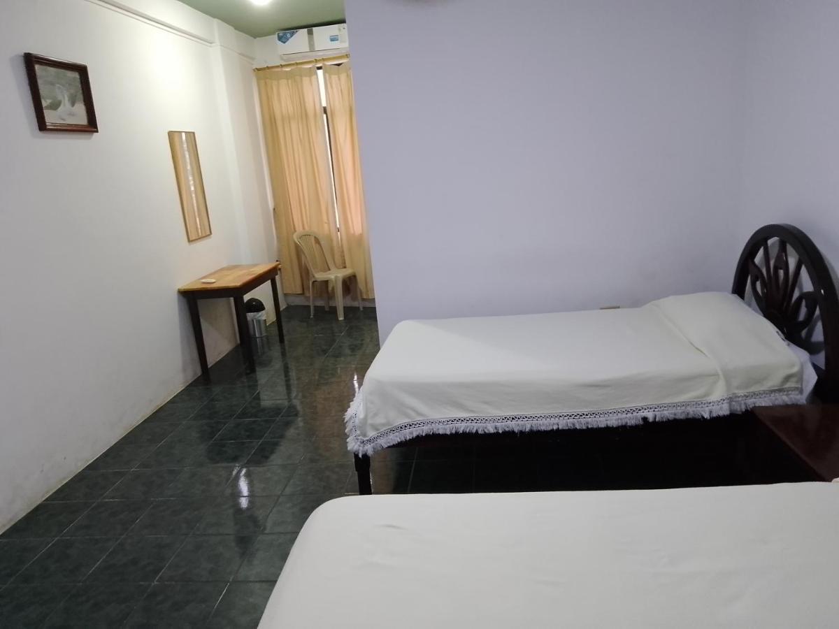 Hotel Isla Del Descanso Пуерто Виламил Екстериор снимка