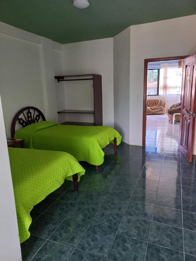 Hotel Isla Del Descanso Пуерто Виламил Екстериор снимка