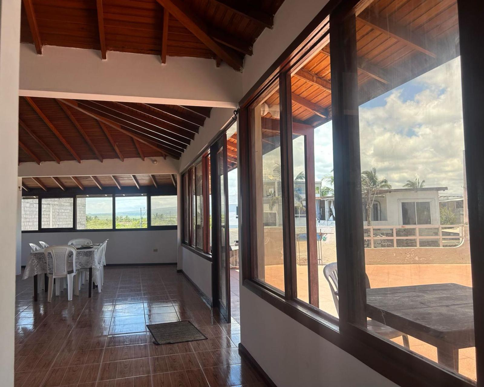 Hotel Isla Del Descanso Пуерто Виламил Екстериор снимка